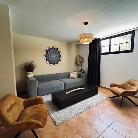 Casa Senna Apartment *